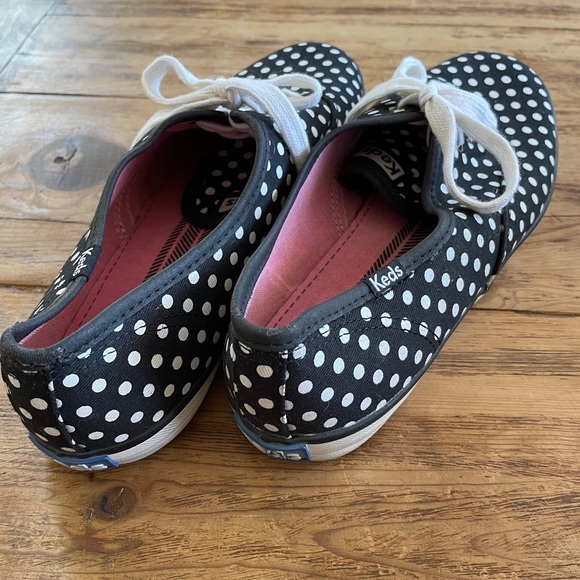 COPY - Black and white polka dot keds - Picture 4 of 4